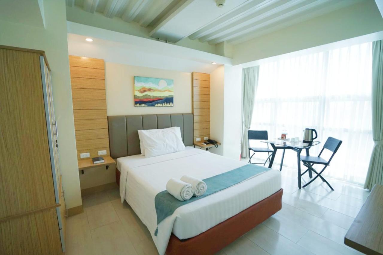 Chambre Hotel Mactan Lapu-Lapu City Eksteriør bilde